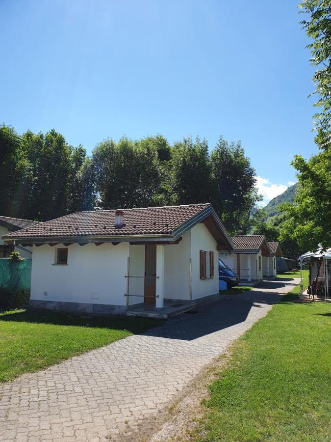 Bungalows In Camping Solarium Domaso Exterior foto