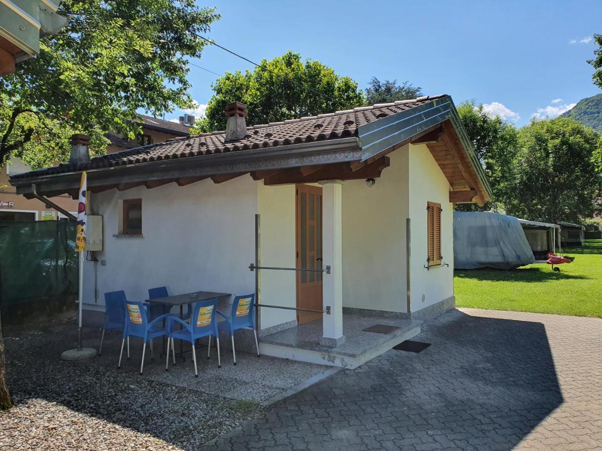 Bungalows In Camping Solarium Domaso Exterior foto